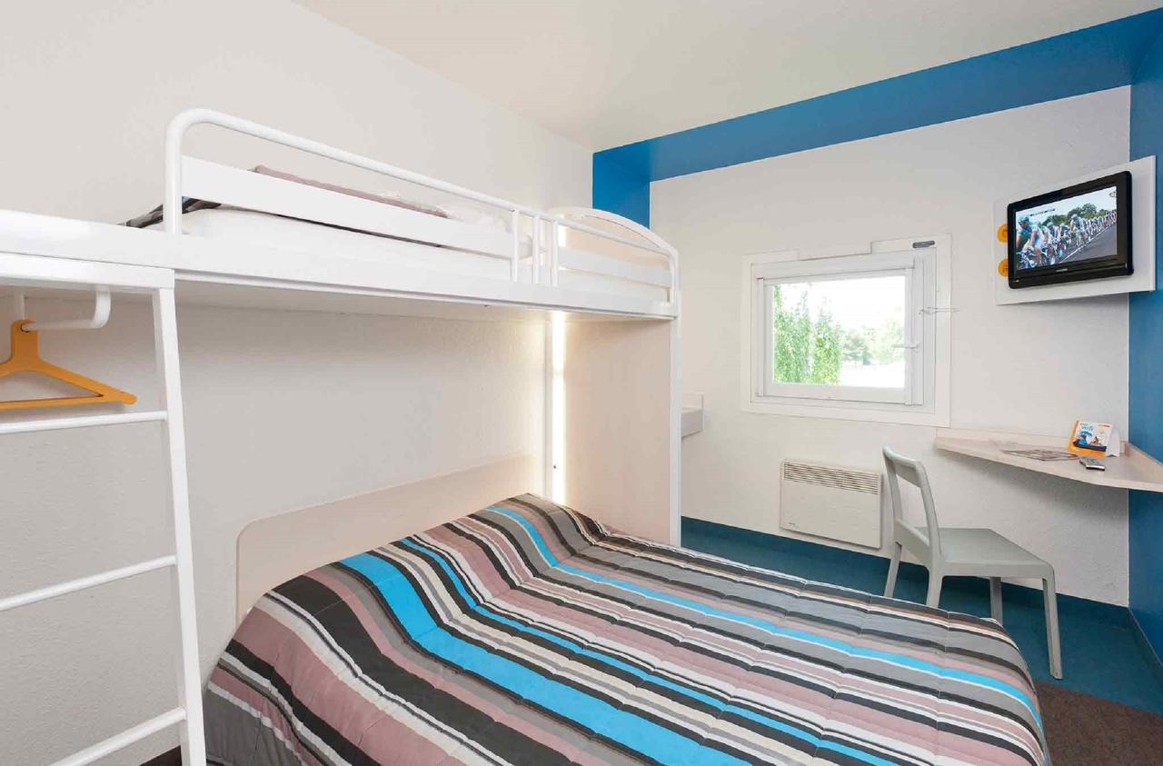 Hotelf1 Toulouse Ramonville Bagian luar foto